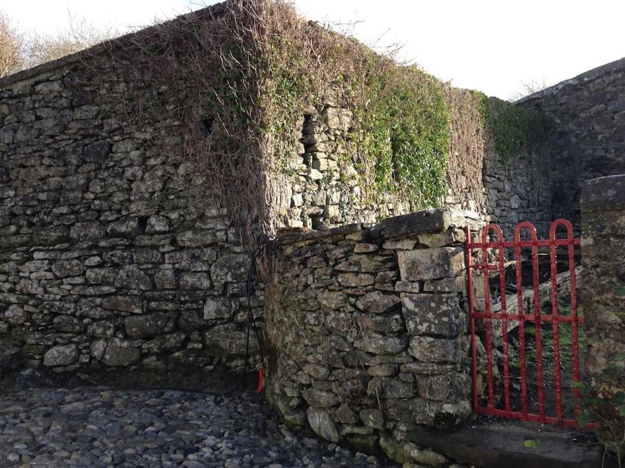 Fermoyle Properties Carleys Cottage Fanore Luaran gambar