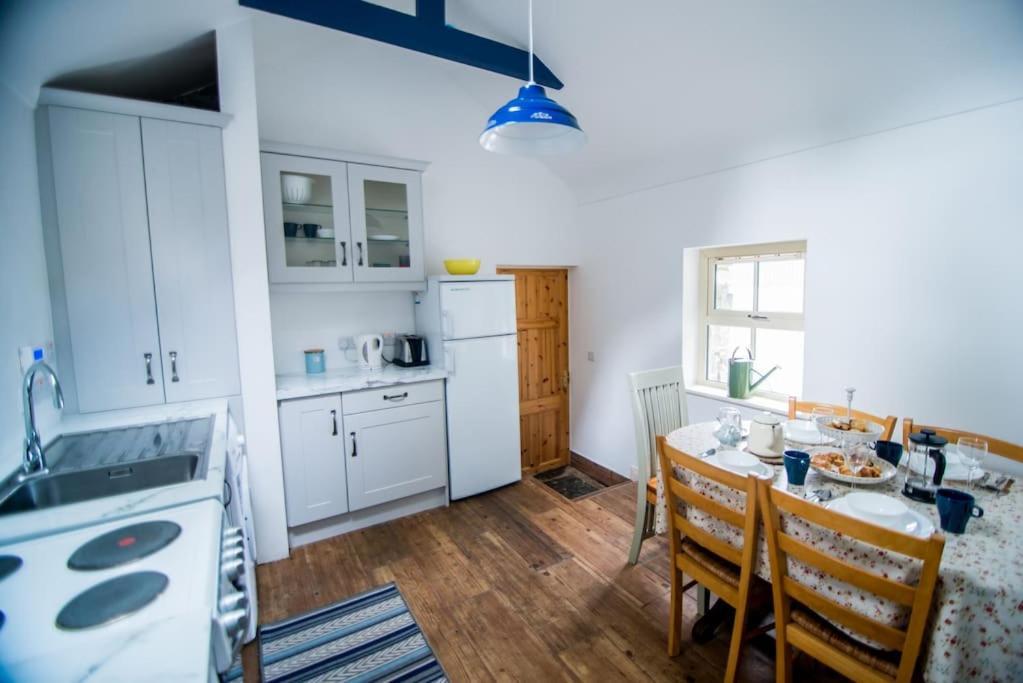 Fermoyle Properties Carleys Cottage Fanore Luaran gambar